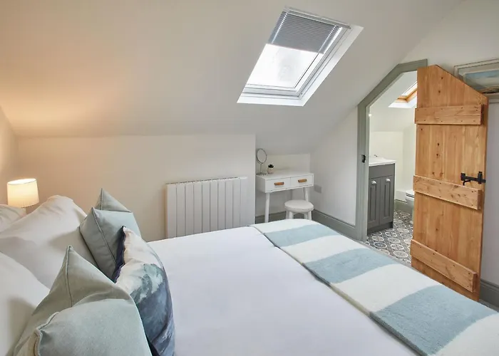 Host & Stay - Threadneedle Cottage